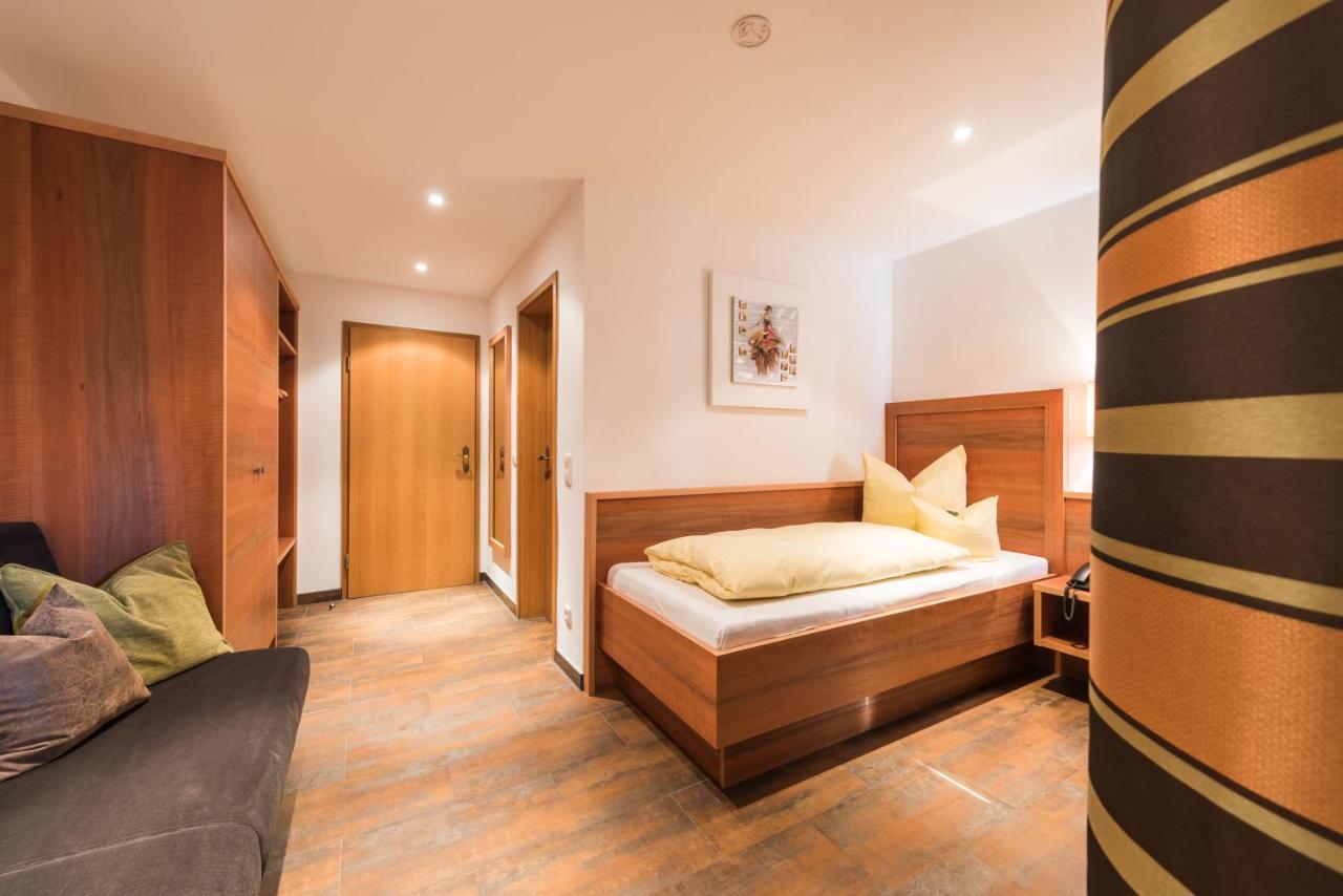 Hotel Ariadne 로젠하임 외부 사진